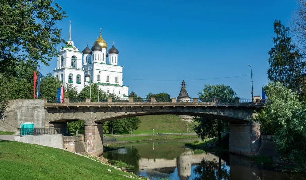 Троицкий мост