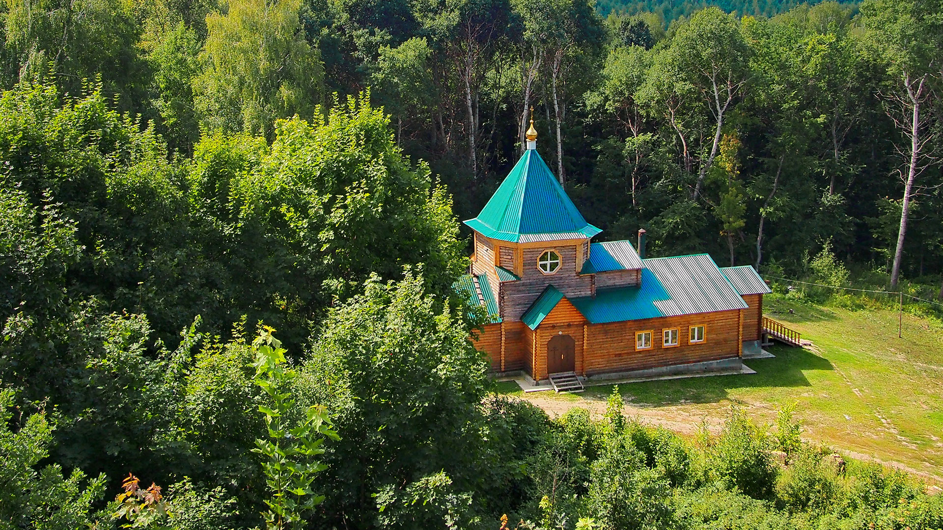 Фото пещерного мужского монастыря предоставлено туристско-информационным центром Пензенской области